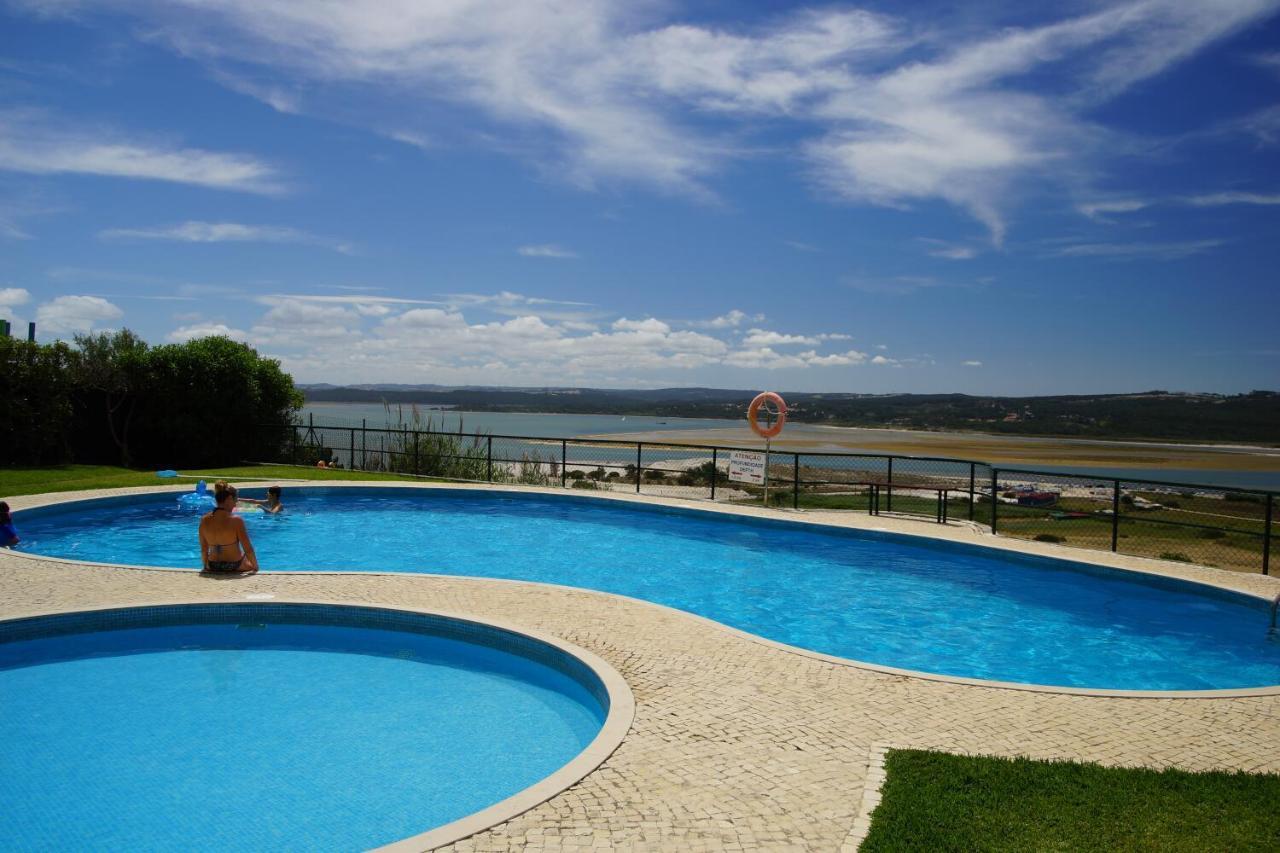 Casa Feliz Obidos Lagoon And Sea View Foz do Arelho Exterior photo